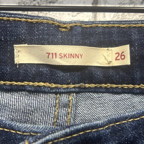 EUC LEVI'S 711 Women's Dark Wash Distressed Stretch Skinny Jeans 26 - Picture 11 of 16